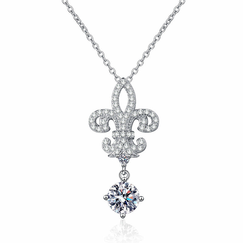 [Riva Jewelry]ROYAL FLEUR-DE-LIS MOISSANITE PENDANT NECKLACE