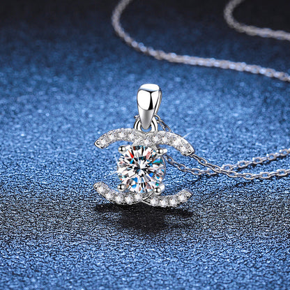 [Riva Jewelry]CLASSIC INTERLOCKING MOISSANITE PENDANT NECKLACE