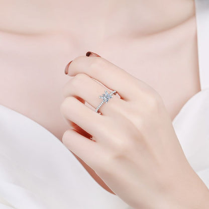 [Riva Jewelry]ELEGANT PRINCESS CUT MOISSANITE ENGAGEMENT RING