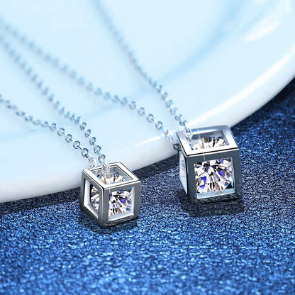 [Riva Jewelry]GEOMETRIC SUGAR-CUBE MOISSANITE NECKLACE