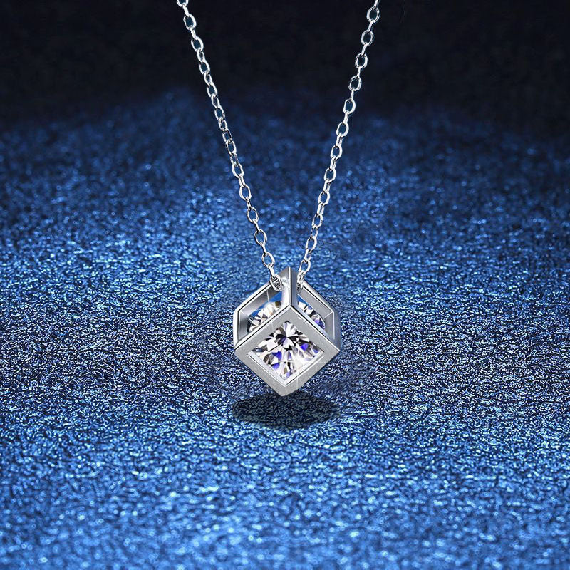 [Riva Jewelry]GEOMETRIC SUGAR-CUBE MOISSANITE NECKLACE