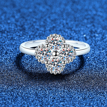 [Riva Jewelry]ELEGANT FOUR-LEAF CLOVER MOISSANITE RING