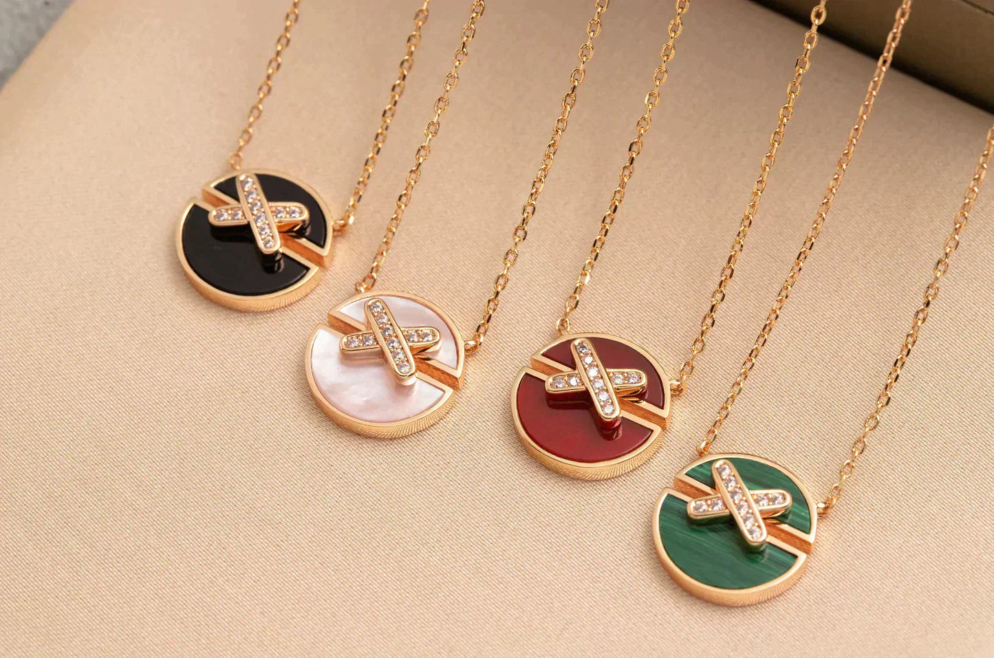 [Riva Jewelry]JEUX DE ROSE GOLD DIAMOND NECKLACE