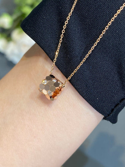 [Riva Jewelry]BEE LOVE DIAMOND NECKLACE