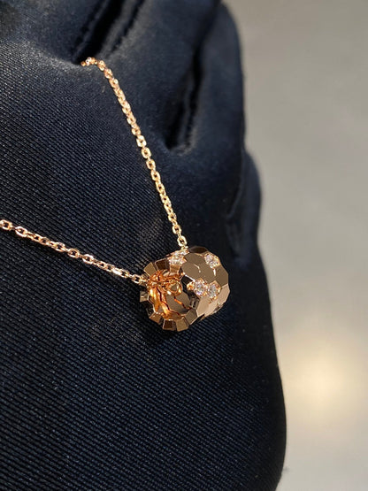 [Riva Jewelry]BEE LOVE DIAMOND NECKLACE