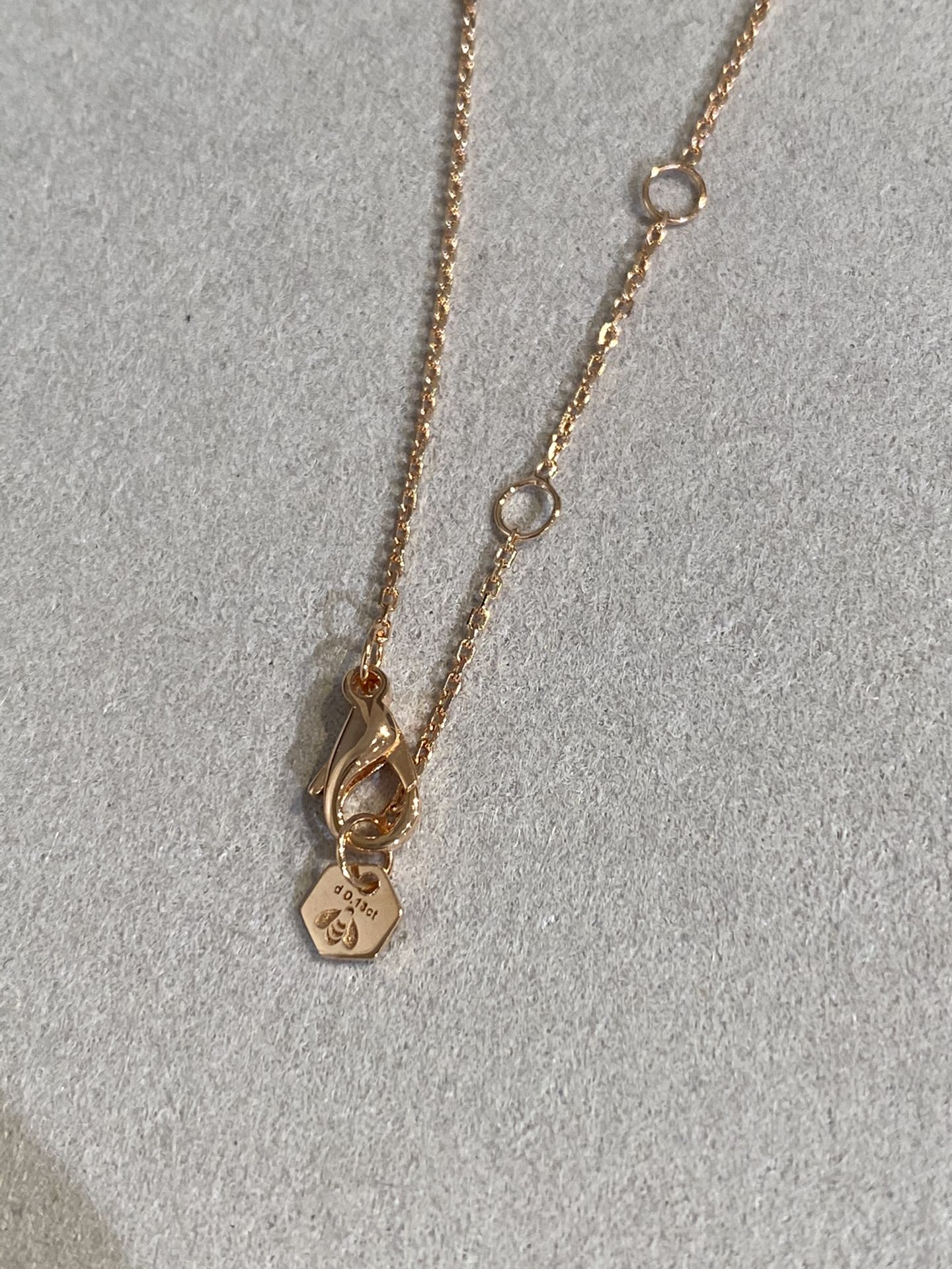 [Riva Jewelry]BEE LOVE DIAMOND NECKLACE