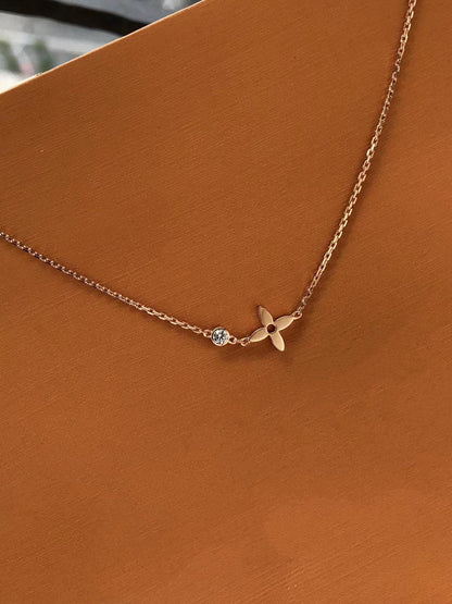 [Riva Jewelry]BLOSSOM PENDANT ROSE GOLD AND DIAMOND