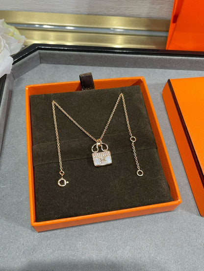 [Riva Jewelry]H CIRCE MOISSANITE PENDANT NECKLACE GOLD