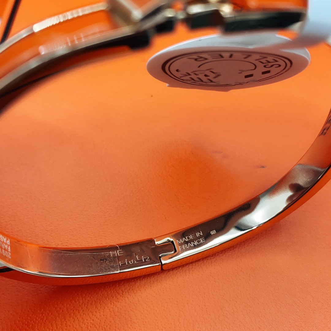 [Riva Jewelry]CLASSIC HM CLIC RED 8MM ENAMEL BRACELET