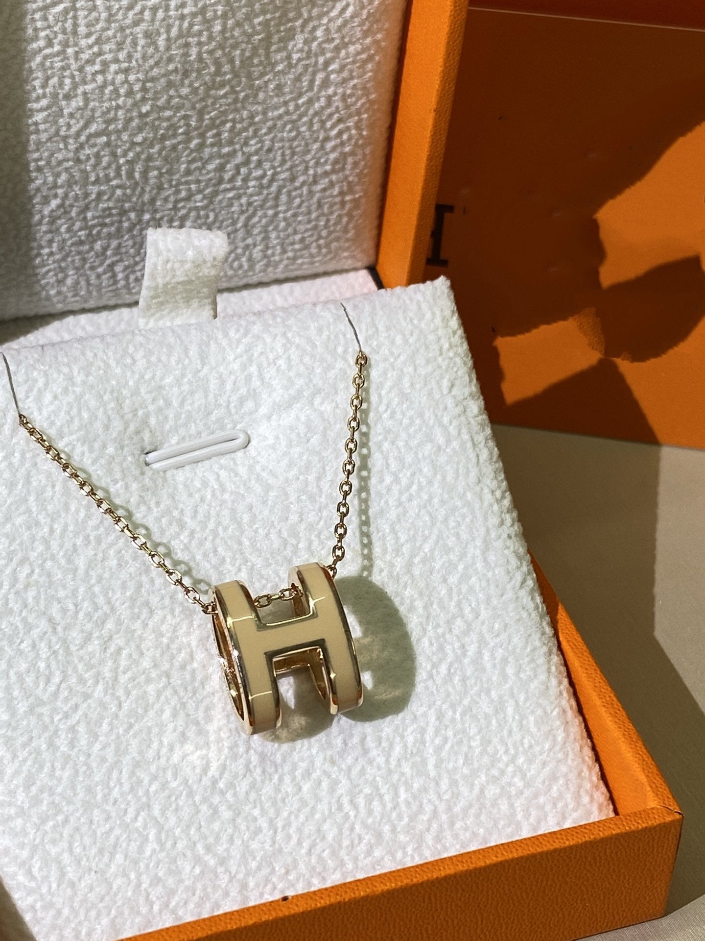 [Riva Jewelry]HM CLIC YELLOW ENAMEL GOLD NECKLACE