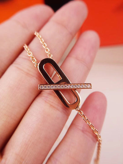 [Riva Jewelry]HM FIRE PIG NOSE NECKLACE TRENDY STREET