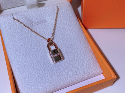 [Riva Jewelry]HM ADVANCED NICHE LOCK HEAD NECKLACE DIAMONDS