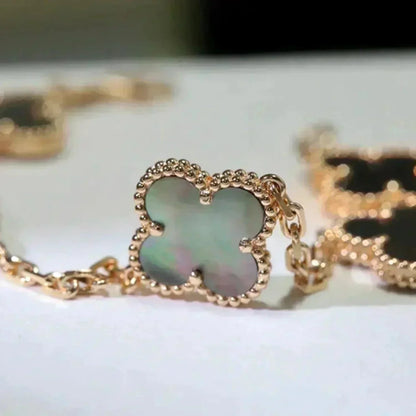 [Riva Jewelry]LUCKY CLOVER 5-MOTIF BRACELET - GREY MOTHER-OF-PEARL COLLECTION