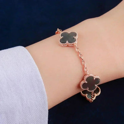 [Riva Jewelry]LUCKY CLOVER 5-MOTIF BRACELET - GREY MOTHER-OF-PEARL COLLECTION