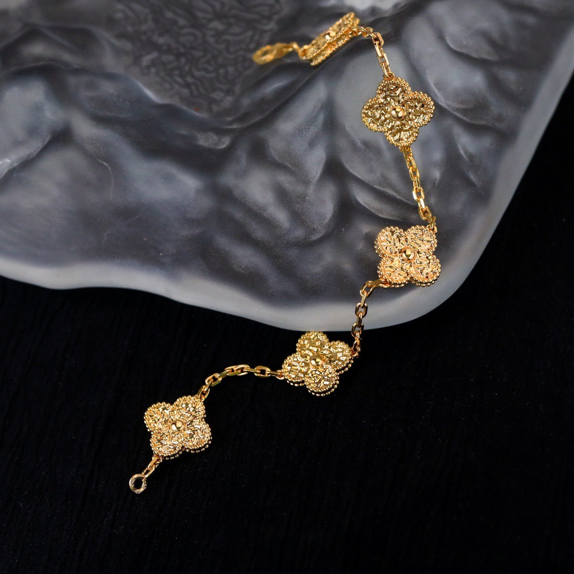 [Riva Jewelry]LUCKY CLOVER 5-MOTIF BRACELET - BRONZING