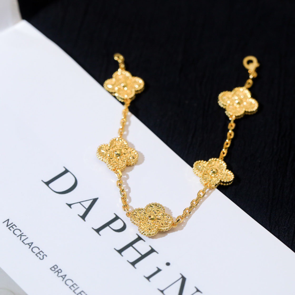 [Riva Jewelry]LUCKY CLOVER 5-MOTIF BRACELET - BRONZING