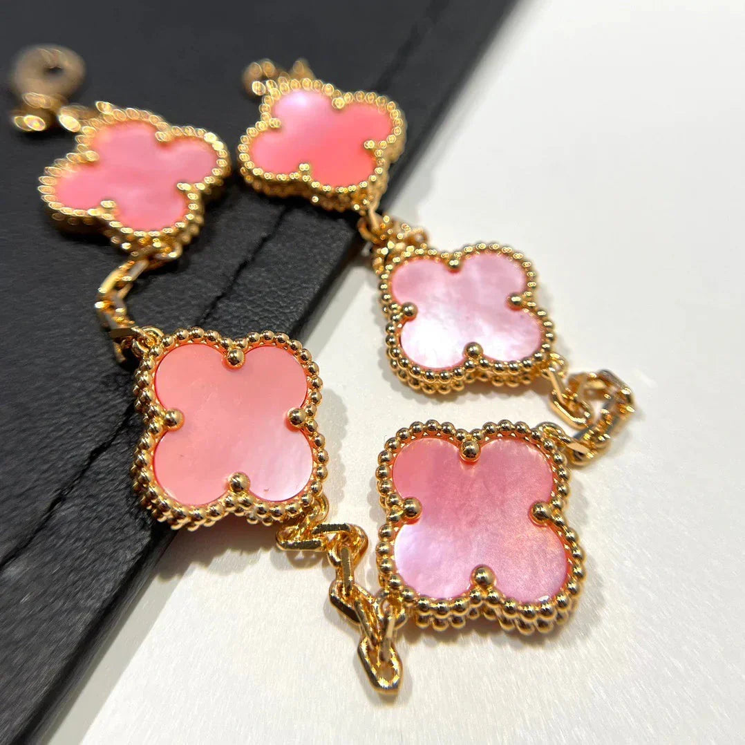 [Riva Jewelry]LUCKY CLOVER 5-MOTIF BRACELET - PINK MOTHER-OF-PEARL COLLECTION